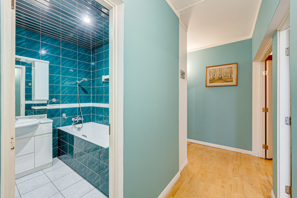 Продам двухкомнатную (2-комн.) квартиру, Рублевское ш, 16к2, Рублево п