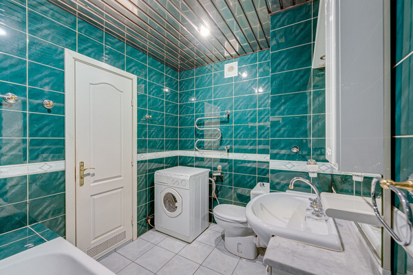 Продам двухкомнатную (2-комн.) квартиру, Рублевское ш, 16к2, Рублево п