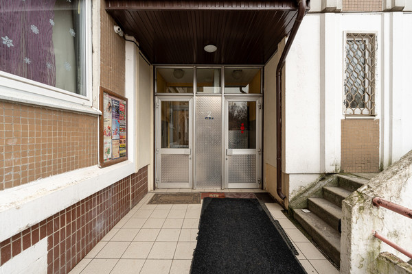 Продам двухкомнатную (2-комн.) квартиру, Рублевское ш, 16к2, Рублево п