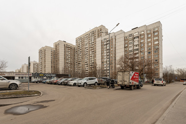Продам двухкомнатную (2-комн.) квартиру, Рублевское ш, 16к2, Рублево п
