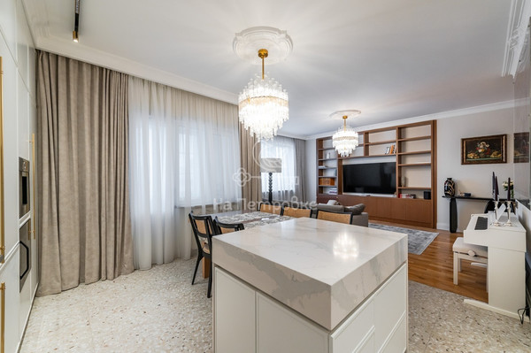 Продам трехкомнатную (3-комн.) квартиру, Вавилова ул, 2, Москва г