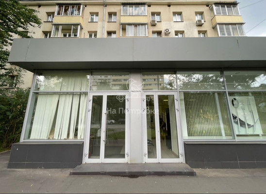 Продам торговое помещение 706,6 м2, Шаболовка ул, 25к2, Москва г