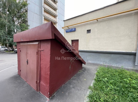 Продам торговое помещение 706,6 м2, Шаболовка ул, 25к2, Москва г