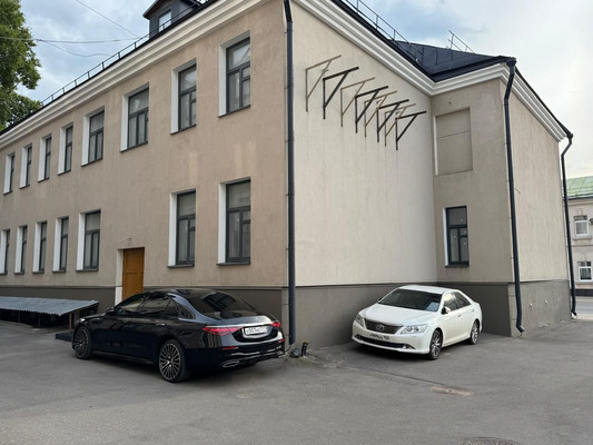 Продам коммерческое помещение 928 м2, Дмитровка Б. ул, 59, Москва г