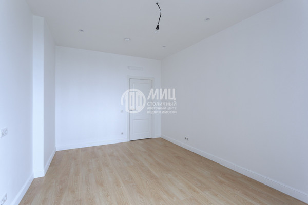 Продам двухкомнатную (2-комн.) квартиру, Электролитный проезд, 7к2, Москва г