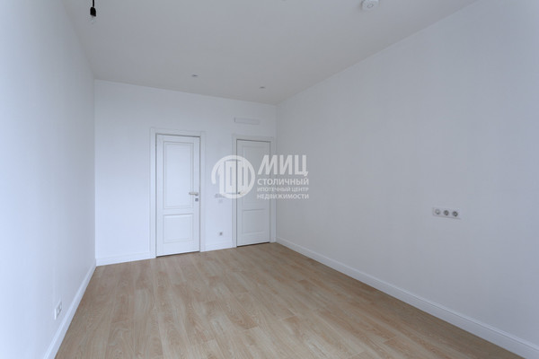 Продам двухкомнатную (2-комн.) квартиру, Электролитный проезд, 7к2, Москва г