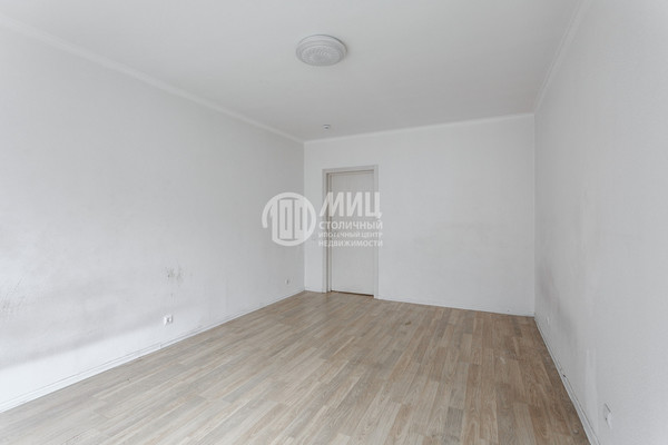 Продам многокомнатную квартиру, Реутовская ул, 15, Балашиха г