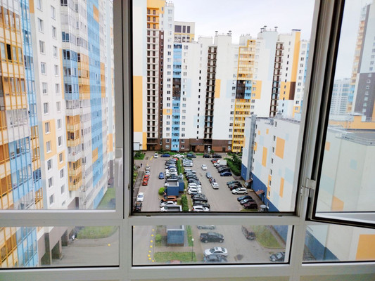 Продам однокомнатную (1-комн.) квартиру, Плесецкая ул, 16, Санкт-Петербург г