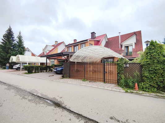 Продам таунхаус, Новогорск мкр, Химки г, 0 км от города