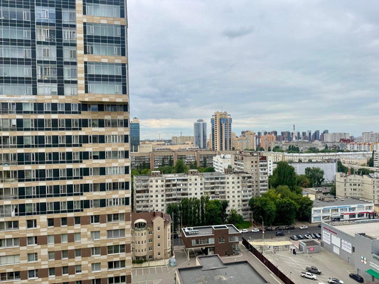 Продам трехкомнатную (3-комн.) квартиру, Карла Маркса ул, 67/2, Воронеж г