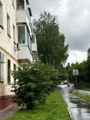 Продам однокомнатную (1-комн.) квартиру, Пугачева ул, 25, Воткинск г