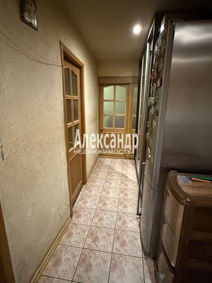 Продам двухкомнатную (2-комн.) квартиру, Купчинская ул, 13к1, Санкт-Петербург г