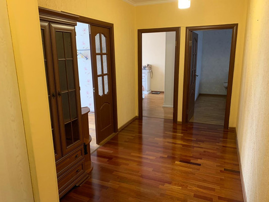 Продам трехкомнатную (3-комн.) квартиру, Привольная ул, 1к1, Москва г