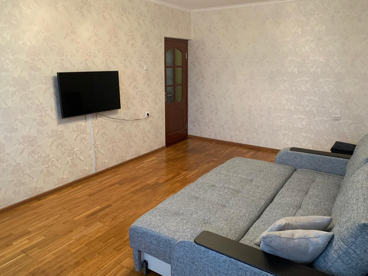 Продам трехкомнатную (3-комн.) квартиру, Привольная ул, 1к1, Москва г