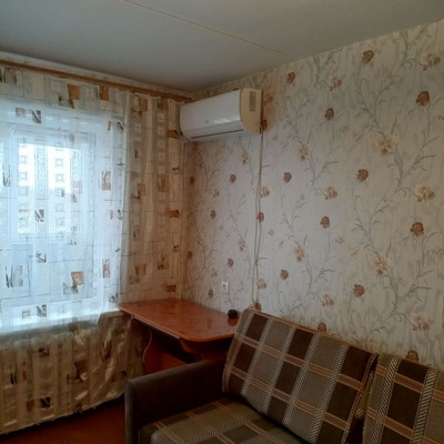 Сдам двухкомнатную (2-комн.) квартиру, Красной Позиции ул, 1, Казань г
