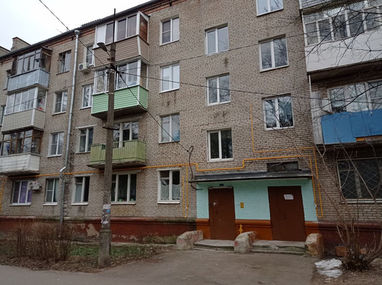Продам трехкомнатную (3-комн.) квартиру, Прудовый пер, 1, Быково рп