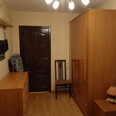Продам трехкомнатную (3-комн.) квартиру, Прудовый пер, 1, Быково рп