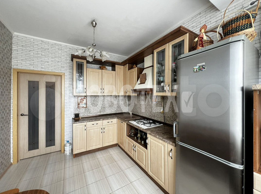 Продам двухкомнатную (2-комн.) квартиру, Спортивная ул, 46, Горячий Ключ г
