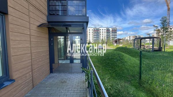 Продам коммерческое помещение 62,2 м2, Рябиновая роща ул, 4к8, Всеволожск г