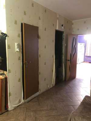 Продам трехкомнатную (3-комн.) квартиру, Московская ул, 14к5, Пенино д