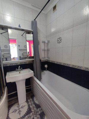 Продам двухкомнатную (2-комн.) квартиру, Угрешская ул, 32, Дзержинский г