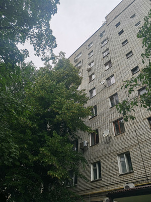 Продам трехкомнатную (3-комн.) квартиру, им. Яна Полуяна ул, 60, Краснодар г