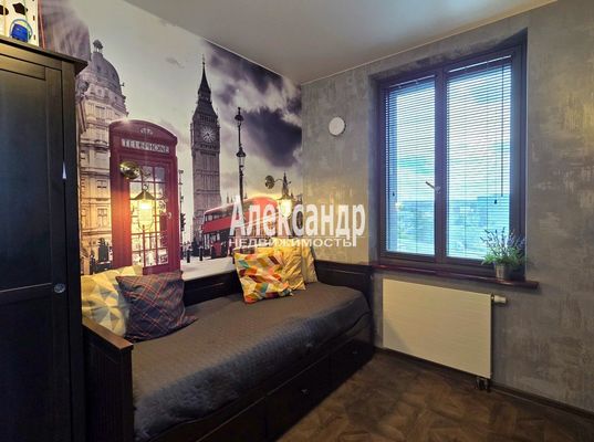 Продам трехкомнатную (3-комн.) квартиру, Космонавтов пр-кт, 102к1, Санкт-Петербург г