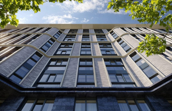 Продам трехкомнатную (3-комн.) квартиру, Стремянный пер, 2, Москва г