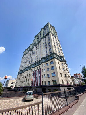 Продам трехкомнатную (3-комн.) , Свободы ул, 28, Киров г