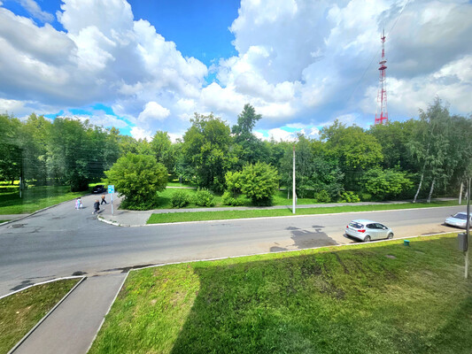 Продам двухкомнатную (2-комн.) квартиру, Казанская ул, 78, Киров г