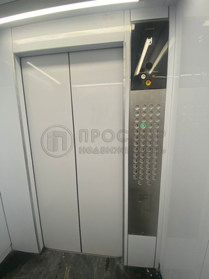 Продам трехкомнатную (3-комн.) квартиру, Шмитовский проезд, 39к6, Москва г
