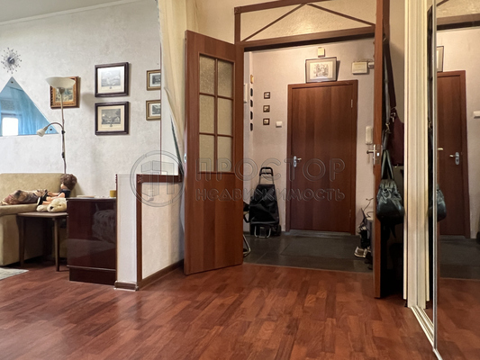 Продам трехкомнатную (3-комн.) квартиру, Братиславская ул, 8, Москва г