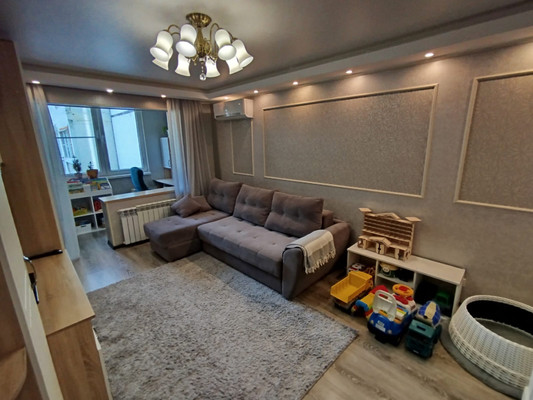 Продам двухкомнатную (2-комн.) квартиру, 6, Тюменский п