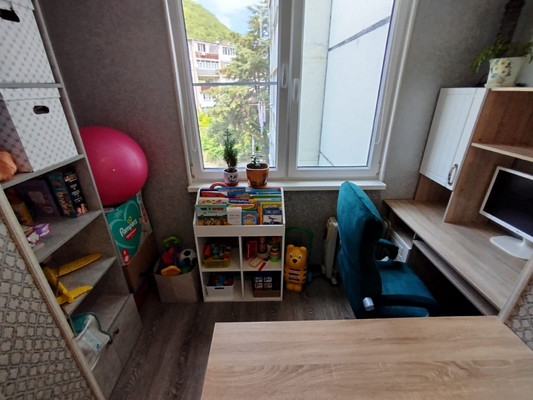 Продам двухкомнатную (2-комн.) квартиру, 6, Тюменский п