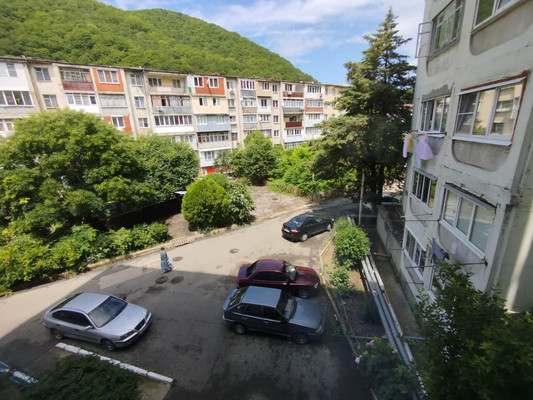 Продам двухкомнатную (2-комн.) квартиру, 6, Тюменский п
