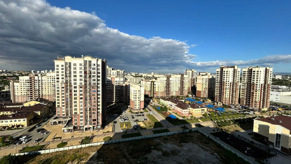 Продам однокомнатную (1-комн.) квартиру, Крымской весны ул, 4К1А, Мирное с