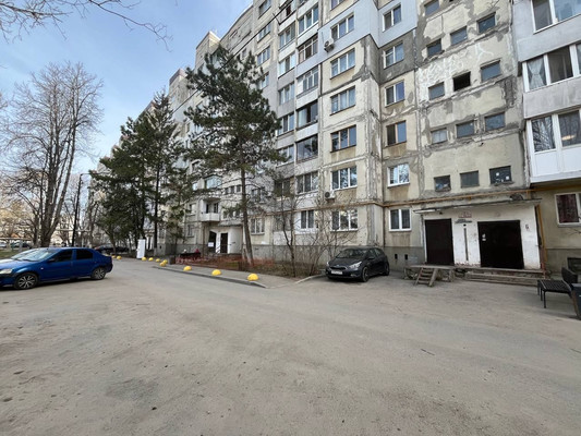 Продам однокомнатную (1-комн.) квартиру, 60 лет Октября ул, 17, Симферополь г