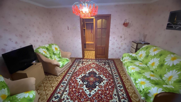 Продам двухкомнатную (2-комн.) квартиру, им. Матэ Залки ул, 7кд, Симферополь г