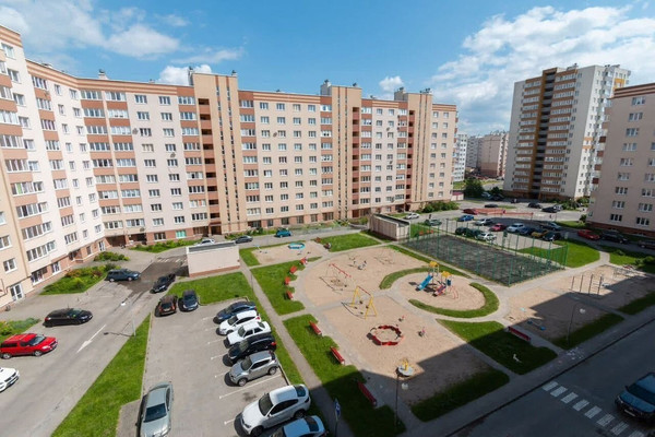 Продам однокомнатную (1-комн.) квартиру, В.Денисова ул, 1-11, Калининград г