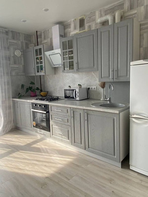 Продам однокомнатную (1-комн.) квартиру, В.Денисова ул, 1-11, Калининград г