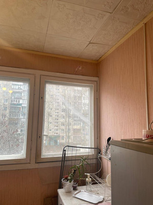 Продам двухкомнатную (2-комн.) квартиру, Художников пр-кт, 18к2, Санкт-Петербург г