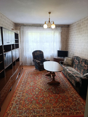 Продам двухкомнатную (2-комн.) квартиру, Аксакова ул, 84, Калининград г