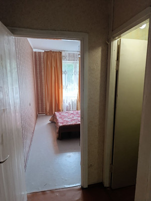 Продам двухкомнатную (2-комн.) квартиру, Аксакова ул, 84, Калининград г