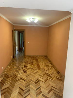 Продам трехкомнатную (3-комн.) квартиру, Зеленодольская ул, 7к3, Москва г