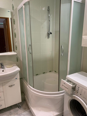 Продам трехкомнатную (3-комн.) квартиру, Зеленодольская ул, 7к3, Москва г