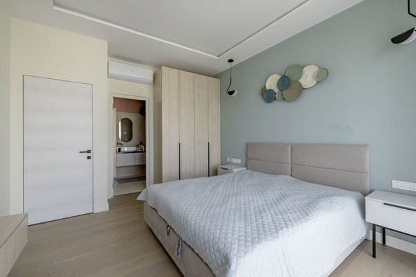 Продам трехкомнатную (3-комн.) квартиру, Годовикова ул, 11к2, Москва г