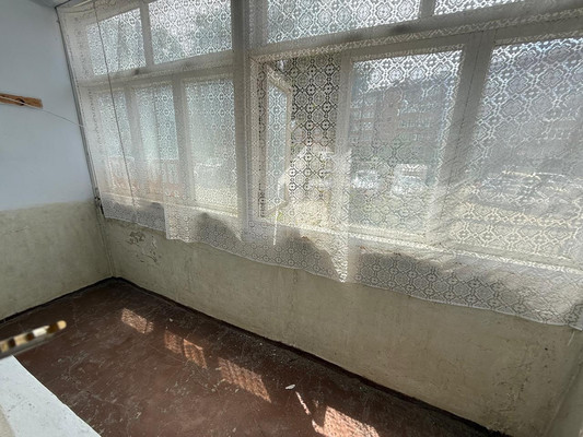 Продам двухкомнатную (2-комн.) квартиру, Ворошилова ул, 1, Апшеронск г