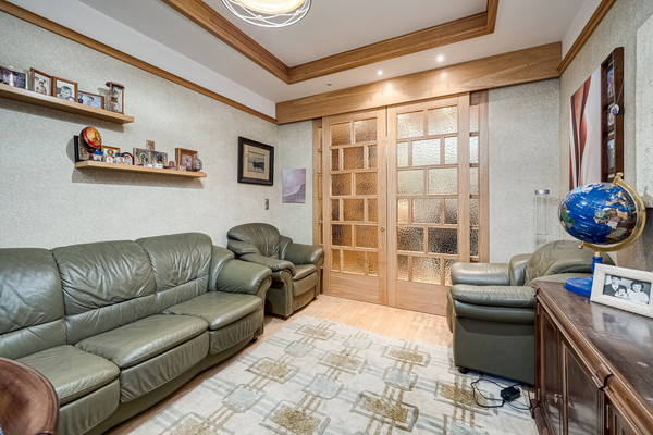Продам многокомнатную квартиру, Мичуринский пр-кт, 29, Москва г