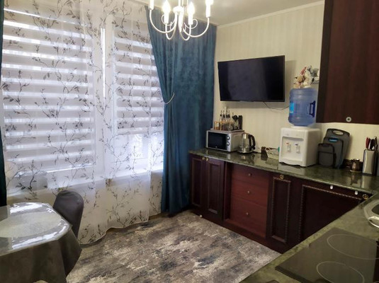 Продам однокомнатную (1-комн.) квартиру, Центральная ул, 2, Видное г