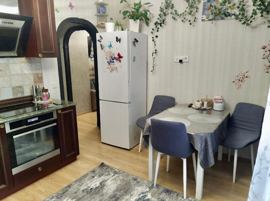 Продам однокомнатную (1-комн.) квартиру, Центральная ул, 2, Видное г